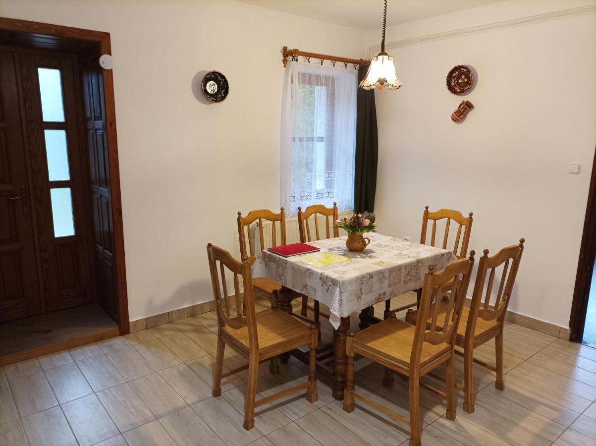 Kemences Vendeghaz Hotell Mikohaza Exteriör bild
