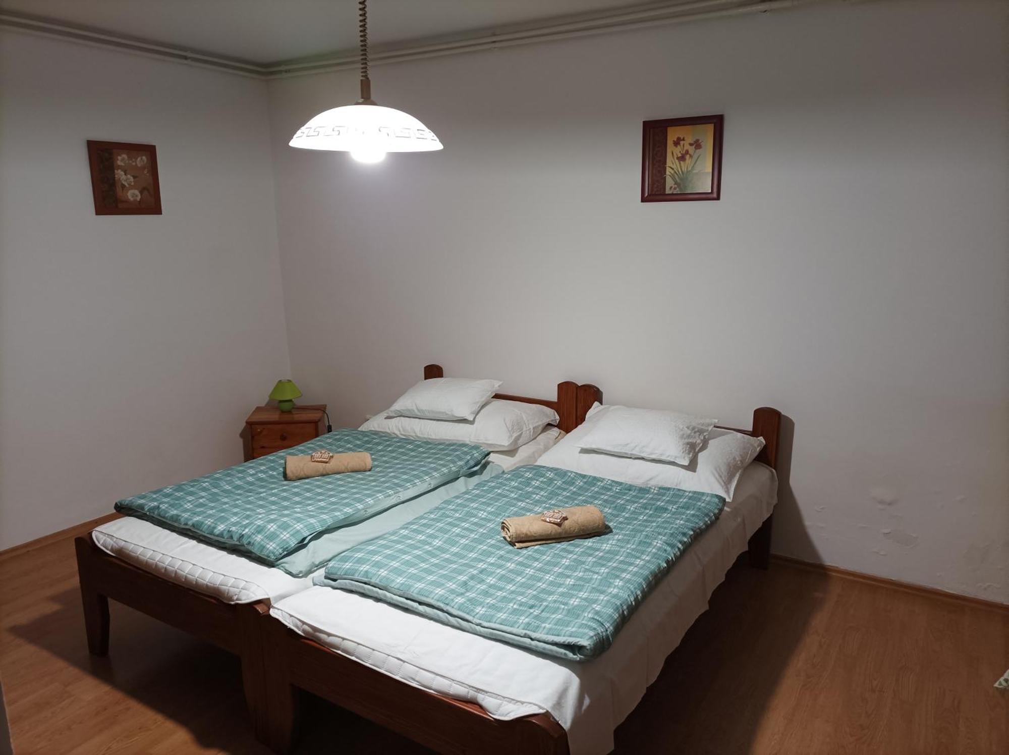 Kemences Vendeghaz Hotell Mikohaza Exteriör bild